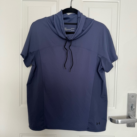 Women’s Under Armour Funnel Neck Top - Picture 1 of 4